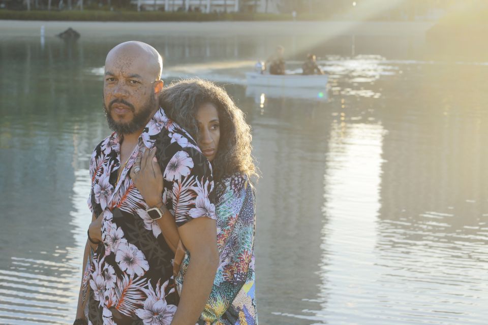 1 Hour Photography Honolulu Beautiful and Magical - Ocean Views in Bright Colors: What to Wear and How to Prep