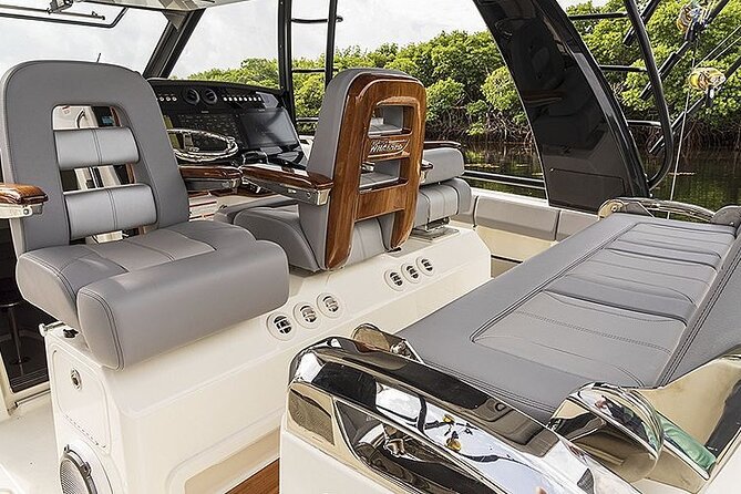 2-Hour Maalaea Luxury Powerboat Sunset Cruise for up to 6 Guests - Key highlights that matter in real life