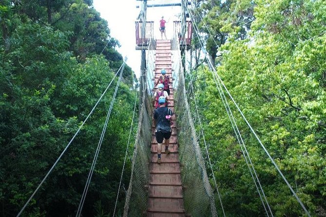6 Dual-Zipline Mountain Adventure in Maui - Weather and clothing: the small decisions that save the day
