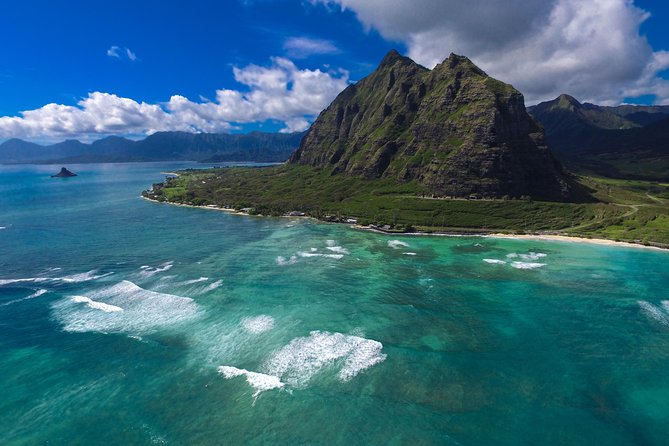All Inclusive Ultimate Circle Island Tour, Waimea Falls & Lunch - Nuuanu Pali Lookout: wind tunnel views and Kamehameha’s turning point