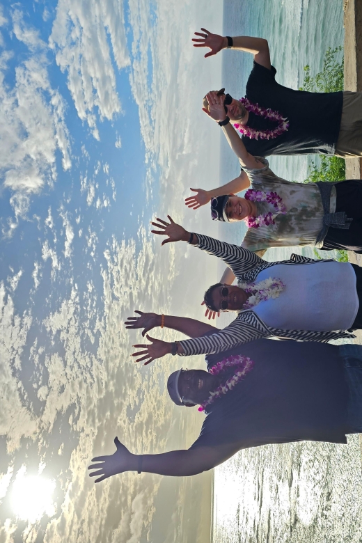 Amazing Circle Island Tour - Waikiki Pickup and the 6:30am Reality Check
