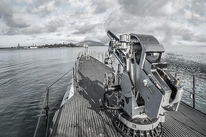 Battleships of World War II Departing from Waikiki Area - Key highlights to look for before you go