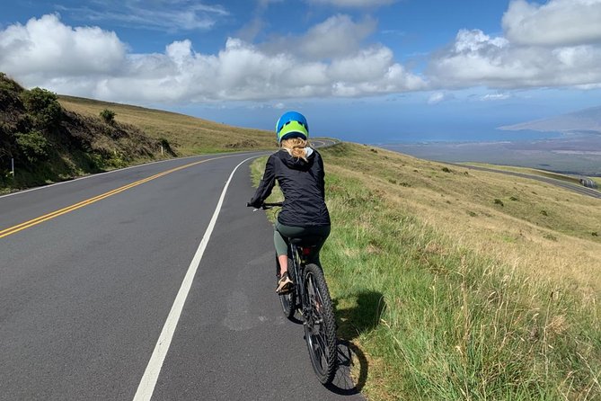 Best Haleakala Downhill Self-Guided Bike Tour with Maui Sunriders - Gear and Safety: What You’re Actually Covered For