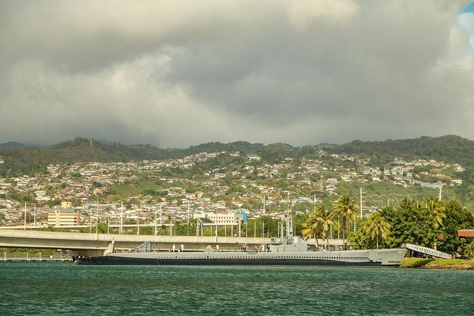 Best Of Pearl Harbor: The Complete Experience Tour - The best reason to do this tour: it’s a guided route, not a hop-and-drop