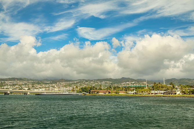 Best Of Pearl Harbor: The Complete Experience Tour - USS Bowfin Submarine Museum: a tighter look at life underwater