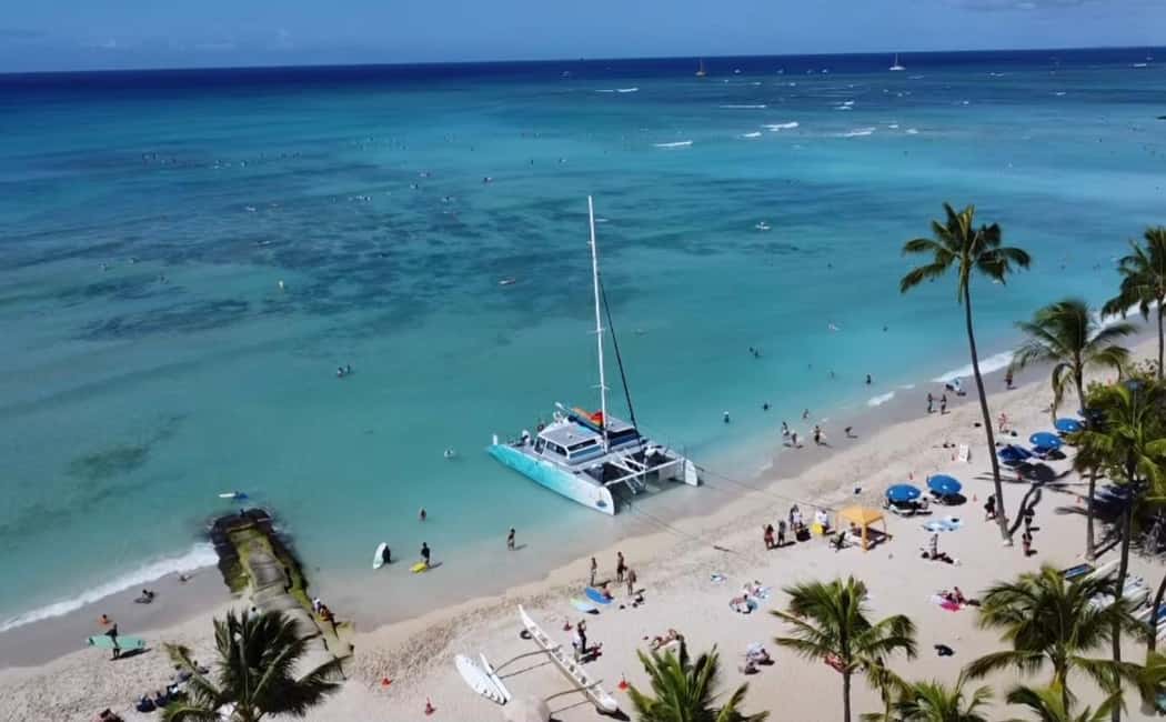 Board from Waikiki Beach: Friday Night Fireworks sail - FAQ
