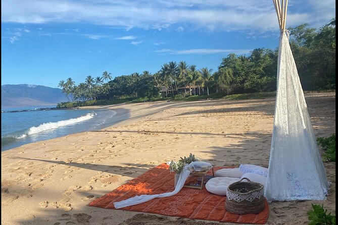 Brunch at Beautiful Beach with Photos - The Breakfast Charcuterie Picnic: What You Actually Get