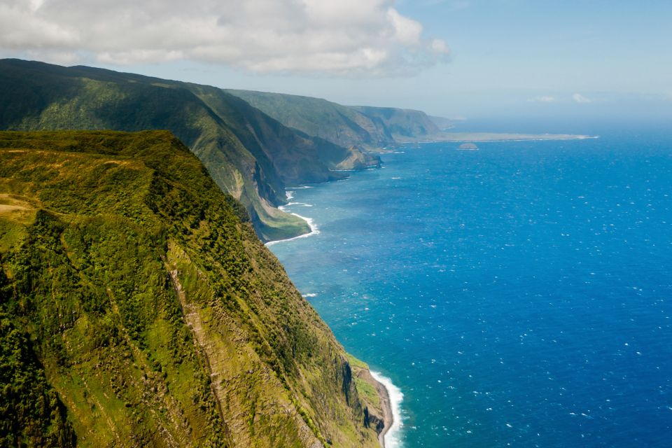 Central Maui: Two-Island Scenic Helicopter Flight to Molokai - Haleakala and the Wall of Tears: when the sky cooperates