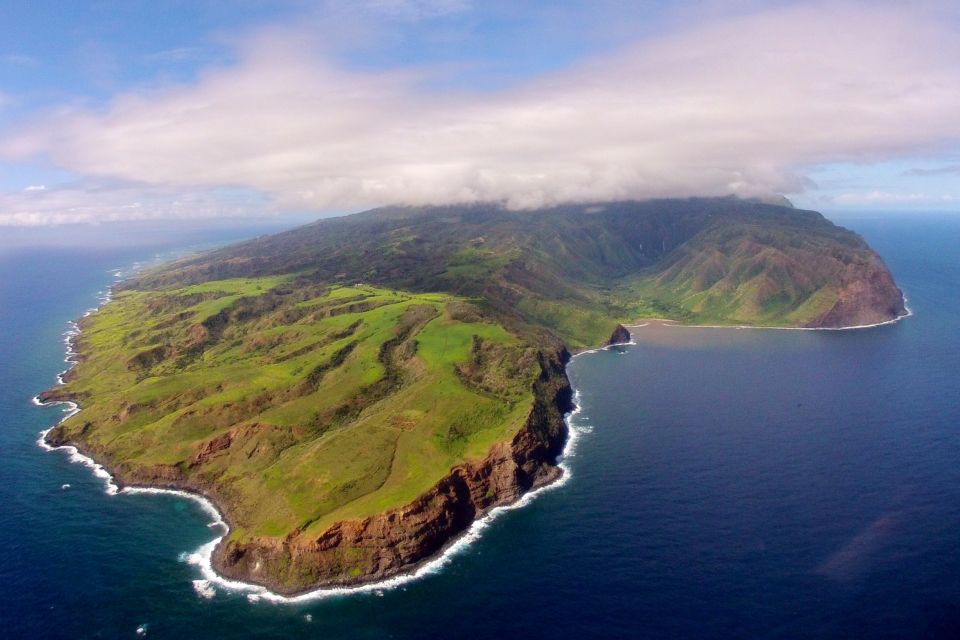 Central Maui: Two-Island Scenic Helicopter Flight to Molokai - Price at $369: what you’re paying for in 55 minutes