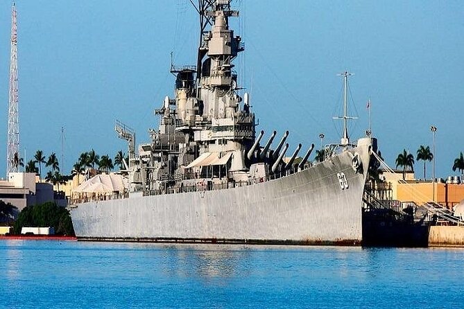 Complete Pearl Harbor Experience from Waikiki Area Hotels - Pearl Harbor Visitor Center: context first, then the harbor crossing