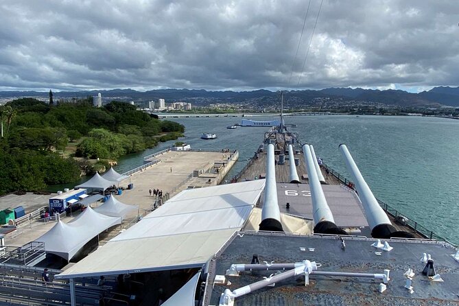 Deluxe Arizona Memorial and USS Missouri Battleship Tour - Waikiki pickup and the ride to Pearl Harbor (small-group, no-fuss)