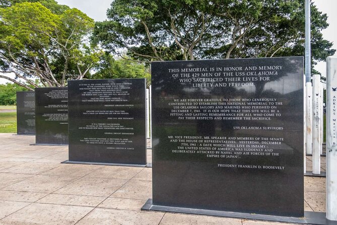 Deluxe Arizona Memorial and USS Missouri Battleship Tour - The no-bag rules at Pearl Harbor: the part that can make or break your comfort