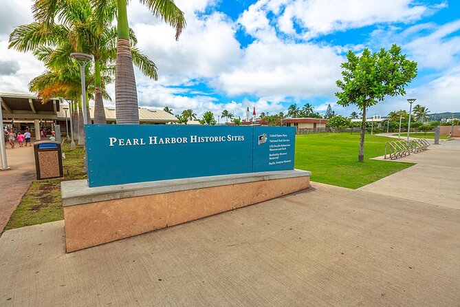 Deluxe Arizona Memorial and USS Missouri Battleship Tour - Who this tour suits best (and who should split it into two days)