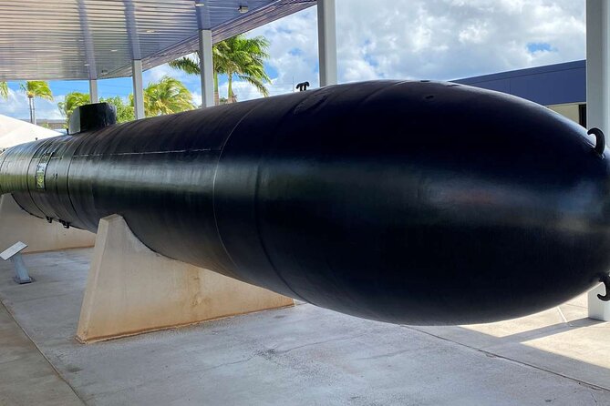 Deluxe Arizona Memorial Bowfin Submarine and Honolulu City Tour - The no-bag rule at Pearl Harbor is not optional