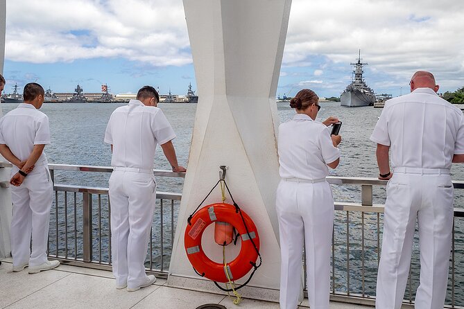 Deluxe Pearl Harbor, Arizona Memorial, and Visitor Center Tour - Getting to Pearl Harbor without the stress tax