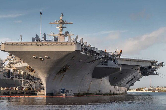 Deluxe Pearl Harbor USS Arizona Memorial and Honolulu City Tour - Guide Style: What Makes the Day Feel Well Run