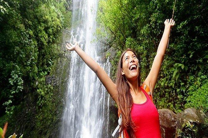 Deluxe Road to Hana Rainforest and Waterfall Experience from Maui - Wai’anapanapa State Park: the park pass time you’ll want for photos