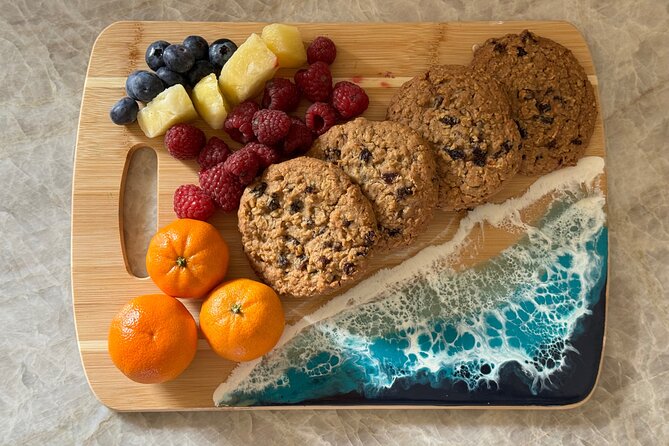 Epoxy Resin Cheese Board Art Class - Planning tips so your resin day goes smoothly