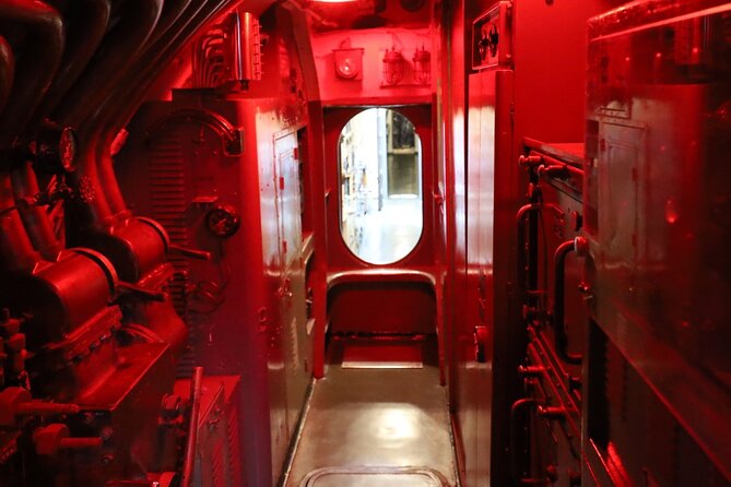 Exclusive Pearl Harbor and USS Arizona All-Access Private Tour - Honolulu After the Memorials: Aloha Tower, Iolani Palace, and Capitol Area