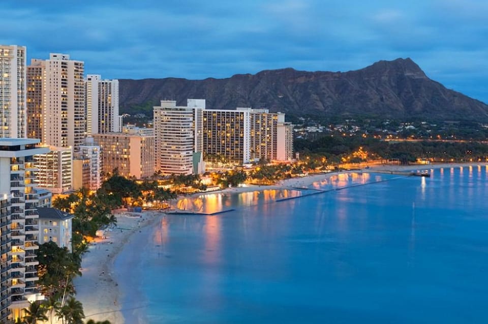 Explore Oahu in a Polaris Slingshot - Should you book Aloha Motorsports Slingshot on Oahu?
