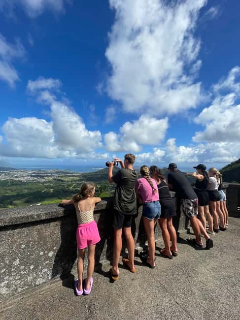 From Waikiki: Oahu Scenic Half-Day Circle Island Tour - Halona Blowhole and Makapuu: coastline drama and winter whale chances