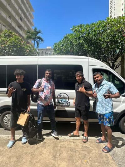 From Waikiki: Oahu Scenic Half-Day Circle Island Tour - Breakfast that starts the day right: Hawaiian Island Café burrito