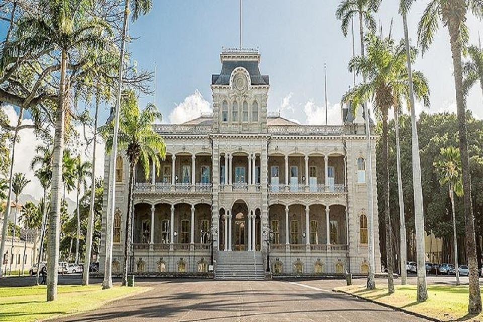 From Waikiki: USS Arizona Memorial and Honolulu City Tour - Iolani Palace and Kawaiahaʻo Church: what to notice in limited time