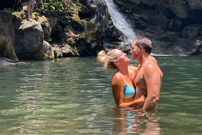Full-Day Road to Hana and Waterfall Tour - Ke‘anae Point: tsunami history, church survival, and banana bread energy