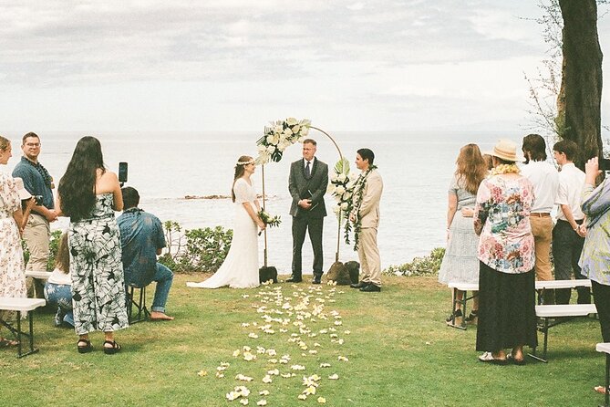 Get Married on Maui - The Maui Wedding Package That Tries to Remove Stress
