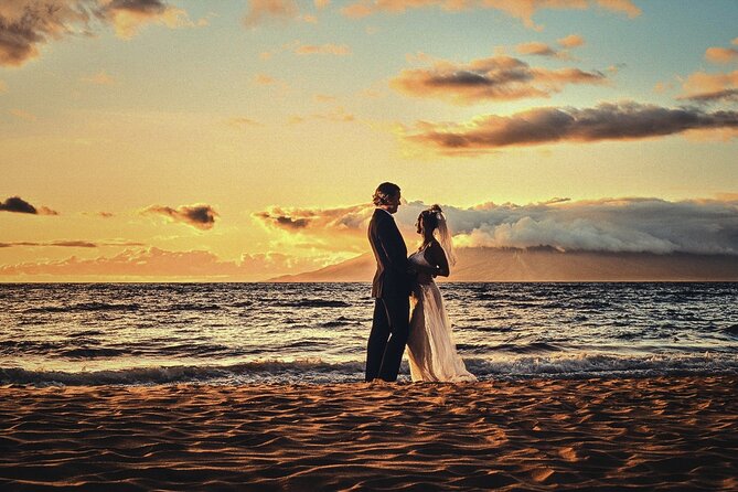 Get Married on Maui - The Floral Arch and Officiant: The Parts People Forget to Budget