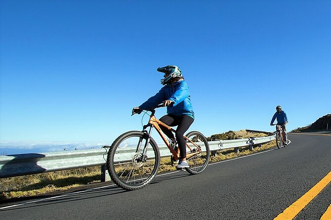 Haleakala Express Self-Guided Bike Tour with Bike Maui - Makawao town time: where the day turns human