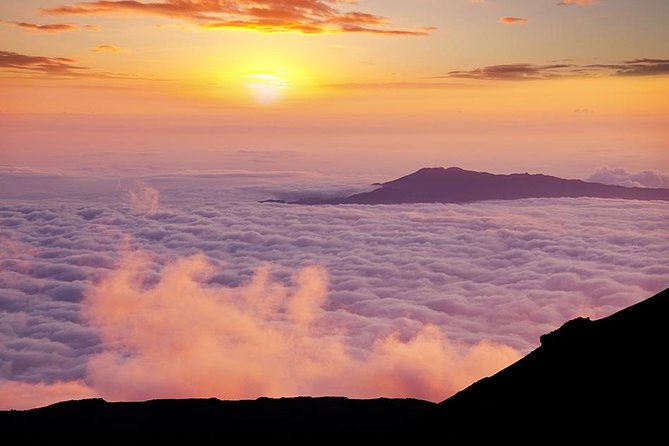 Haleakala Sunrise Tour with Breakfast and West Side Pickup - Pickup From West Maui: Easy if You’re in the Right Area
