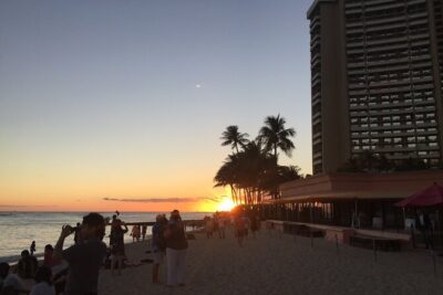 Hawaii's Best Private Build-Your-Tour Charter Service - Designing Your Day: How to Pick 5 Sites, 3 Beaches, and 2 Lunches