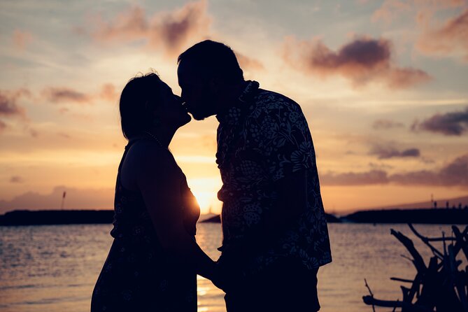 Hire Photographer, Professional Photo shoot - Maui - The Photographer: When It Clicks, the Photos Pop