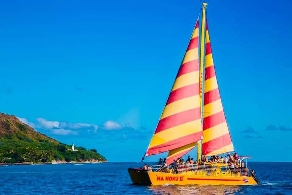Honolulu: 1-Hour Friday Night Fireworks Cruise with Drinks - Key Things to Know Before You Go