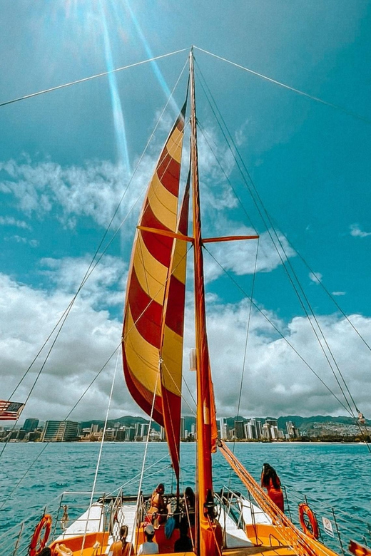 Honolulu: 90 Minute Catamaran Sunset Sail - Key things you’ll notice on this sunset sail