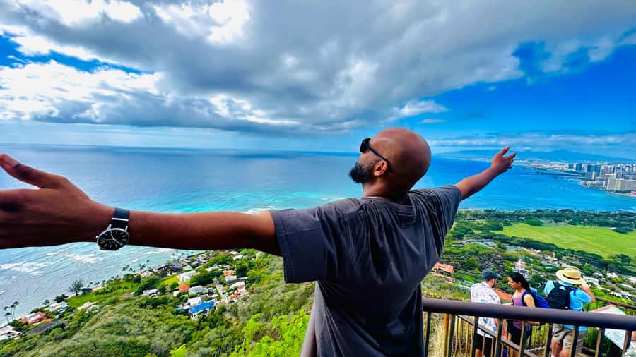 Honolulu: Diamond Head Hike with Transfers - Switchbacks to the tunnel: where the climb turns real