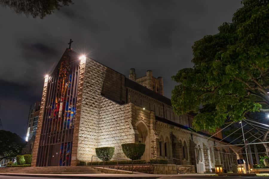 Honolulu Haunts: Ghosts and Spirits Walking Tour - Walking Distance, Comfort, and What to Bring