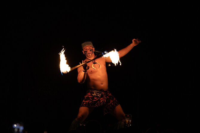 Honolulu: Ka Moana Lūʻau at Aloha Tower – Oceanfront Luau Show - Drinks, the Tiki Bar, and what’s actually included