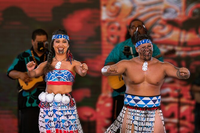 Honolulu: Ka Moana Lūʻau at Aloha Tower – Oceanfront Luau Show - Transportation and getting there from Honolulu
