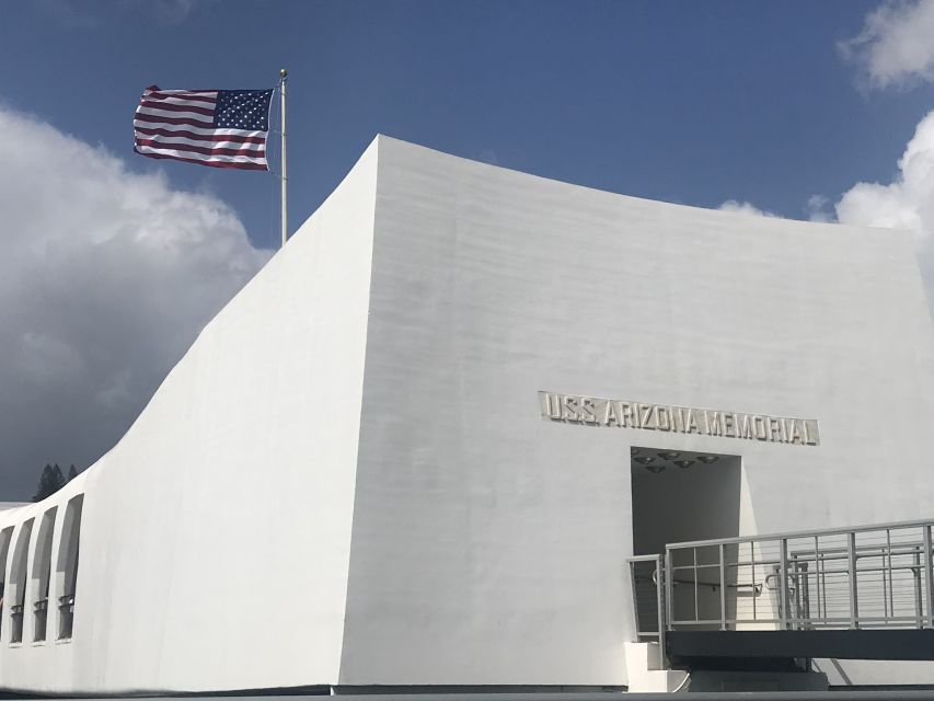 Honolulu: Pearl Harbor, USS Arizona Memorial [Early Access] - Timing, group size, and what you should prep before pickup