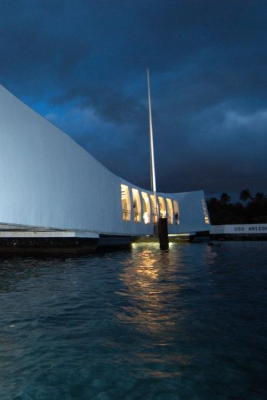 Honolulu: Pearl Harbor USS Arizona Memorial Tour - The Waikiki Hotel Pickup: A Practical Win in Honolulu Traffic