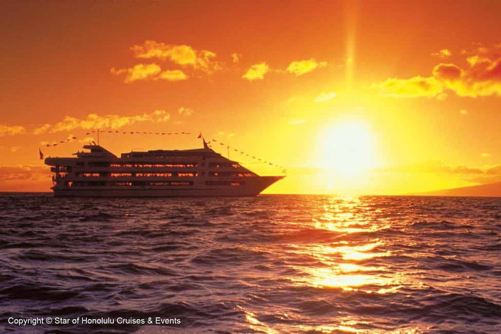 Honolulu: Sunset 5 Course Dinner Cruise with Entertainment - Entering The Cruise Groove: Timing, Check-In, and Getting Seated