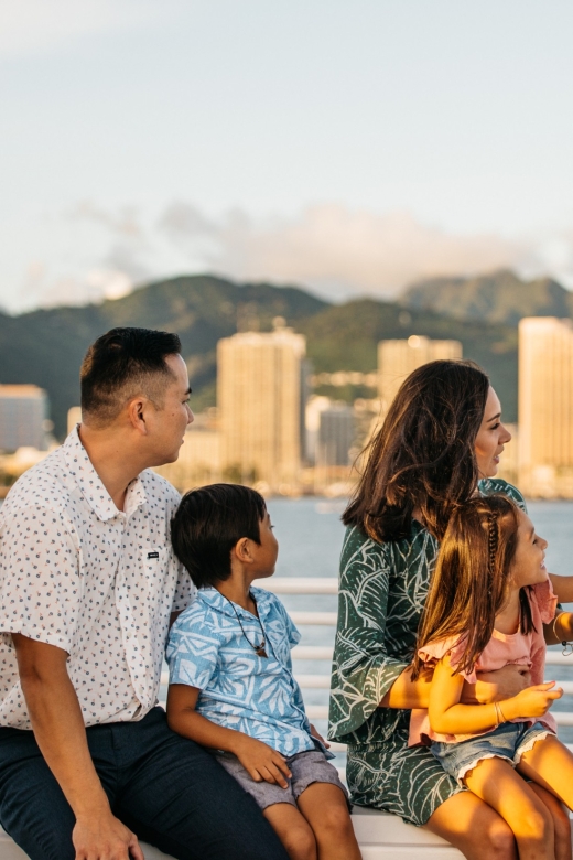 Honolulu: Waikiki Sunset and Cocktail Cruise - Final decision: should you book this sunset cocktail cruise?