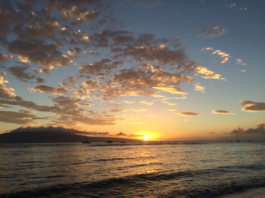 Lahaina: Private Sunset Sailing Trip & West Maui Mountains - Setting sail around 16:00: what the first hour is really for