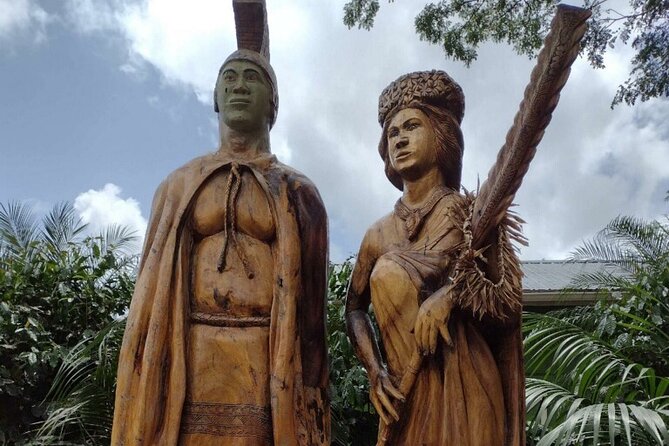 Luxury Oahu Island Tour, Private and Customizable (4 adults max) - Green World Coffee Farms: a taste stop that helps the day feel local