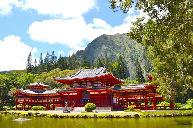 Majestic Circle Island Tour with Lunch - Byodo-In Temple Hawaii: Calm, Architecture, and Quiet Time to Look