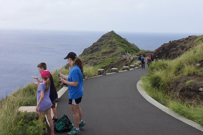 Makapu’u Lighthouse Trail and Shuttle Service - What makes the $38.99 price feel fair