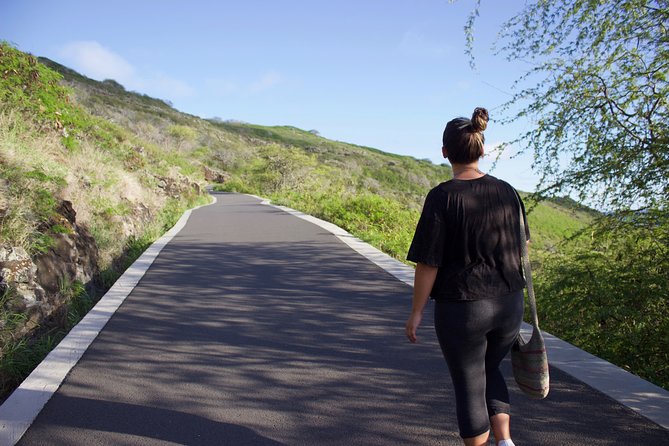 Makapu’u Lighthouse Trail and Shuttle Service - Who should book this, and who should skip it