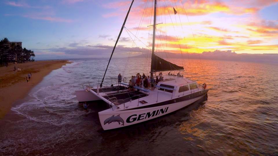 Maui: 2 Hour Sunset Dinner Sail with Open Bar and Appetizers - Finding Gemini at the Westin: Check-In Without Stress